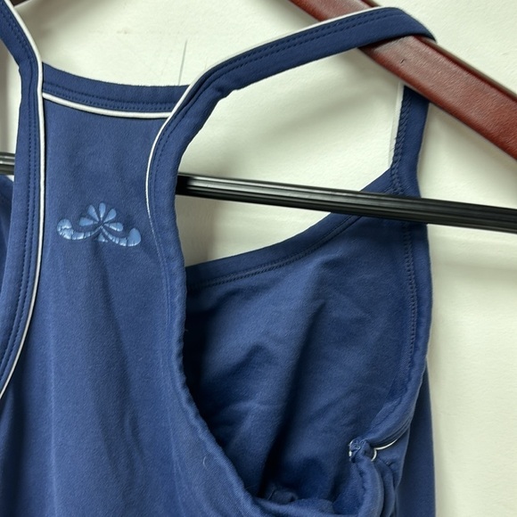 OLD NAVY brand Women's sleeveless gym t-shirt in narrow navy blue size XS - Picture 7 of 7